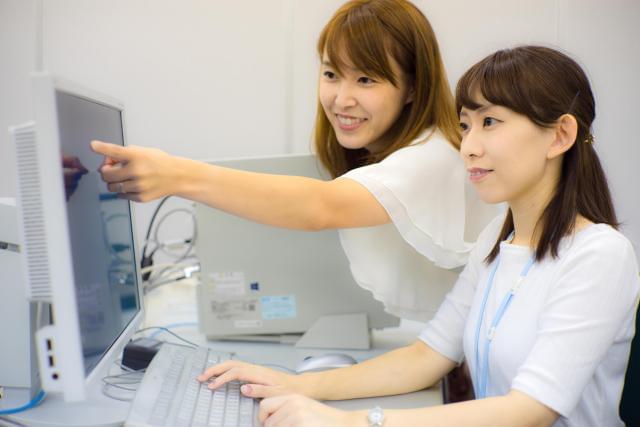 実務に移る前に約2週間の研修を実施します。