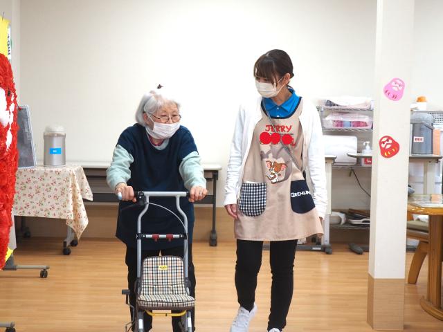 私たちと一緒に働きましょう♪