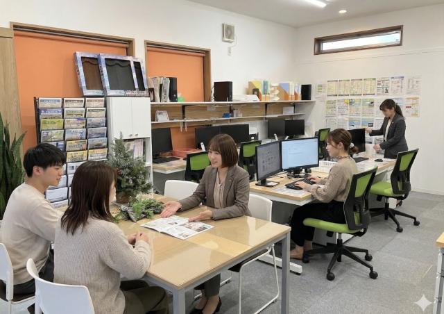 【正社員】女性の感性が光るリフォーム営業｜未経験・ブランクOK！主婦・女性スタッフが多数活躍中♪【正社員】リフォーム提案営業（女性活躍中！）