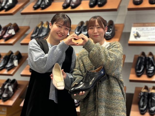 主婦（夫）歓迎◎　靴が好きな方、人と接することが好きな方は、楽しみながら働けること間違いナシ！