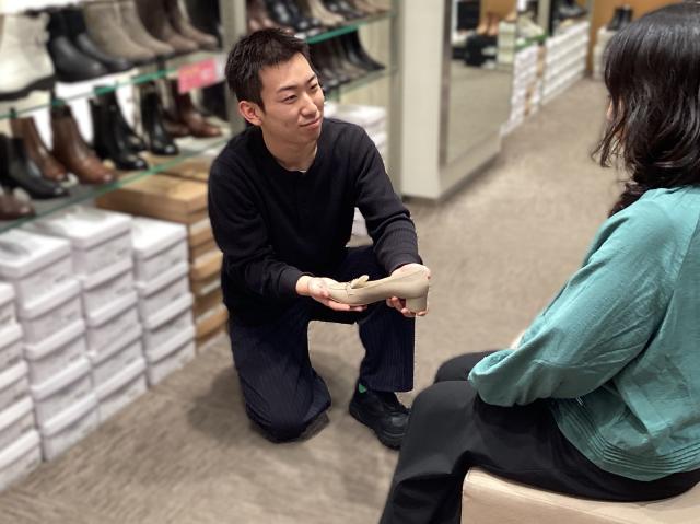 リーガルファクトリーストア　大阪門真店