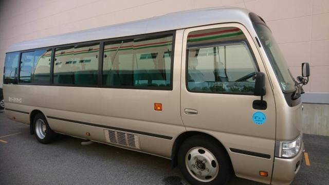 運転して頂くマイクロバスです!