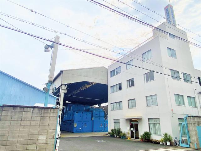 勤務先はJR「衣摺加美北」駅から徒歩10分!
マイカー通勤OK!交通費の規定支給もありますよ◎