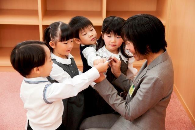 20代〜30代活躍中♪あなたも英語の先生になってみませんか!
しっかりした研修があるので未経験でも安心!