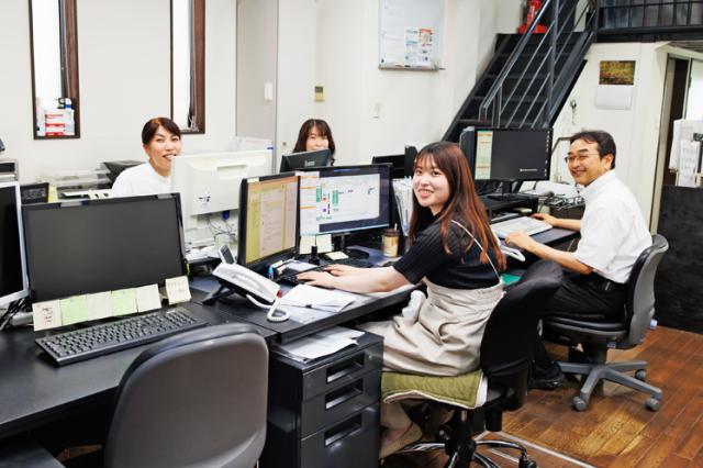 事業拡大に伴う増員募集!それぞれの個性やスキルを活かせる環境です。