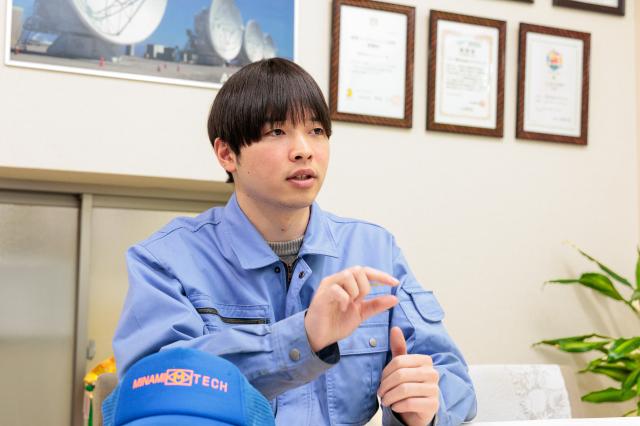 【先輩に聞いてみた！1/2】畑違いの職種から転職。周りに支えられながら日々学んでいます。