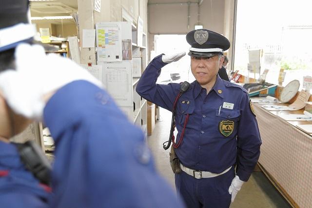 警備のお仕事が初めての方でも安心して
スタートできる環境です！