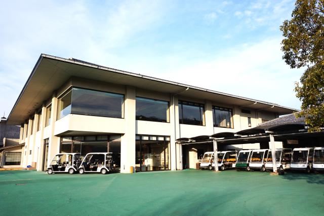 八洲カントリークラブ