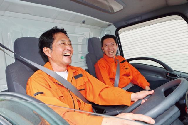 日・祝、土(月2回)がお休み◎夏季休暇もしっかりあるので家族や友人と過ごす時間を大事にできます!