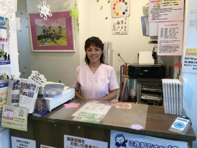 明るく元気なスタッフが一緒に頑張ってくれる仲間を待っています☆エステサロンも併設しているアットホームな整骨院で一緒に働きませんか。