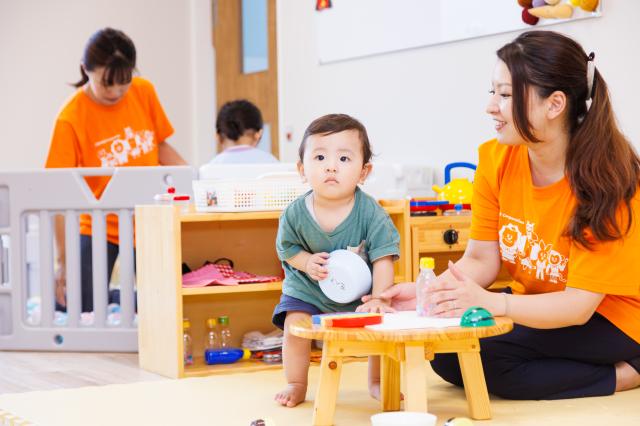 ピアノ少なめ◎／ブランク・未経験OK／待遇充実／独自の保育を実践する保育園で新たな一歩を踏み出そう！［1］［4］［5］［6］病院内保育園の保育士　※資格必須
［2］［3］企業内保育園の保育士　※資格必須
