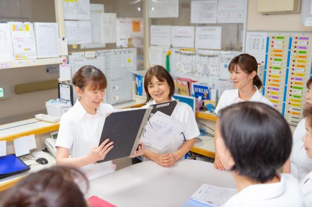 男女・幅広い世代のスタッフが在籍！
気さくな人ばかりで、すぐに打ち解けられます。