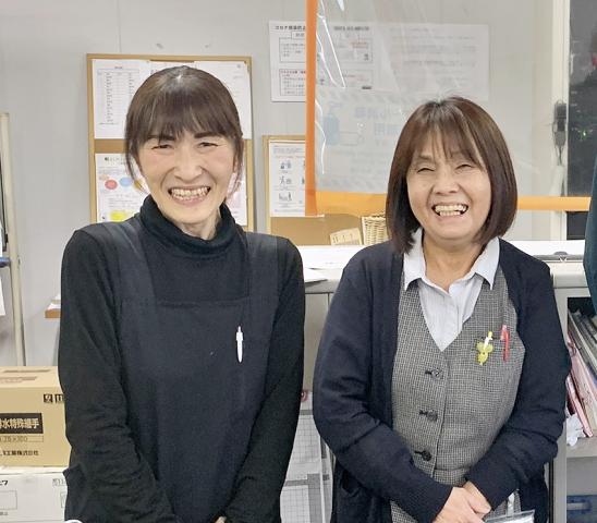 男女ともに活躍中の当社。
チームワークが良く、雰囲気良好の職場です◎