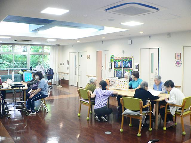 \パートスタッフ同時募集中!/
スタッフの多様な働き方を全力で後押し!あなたの希望を聞かせてくださいね。