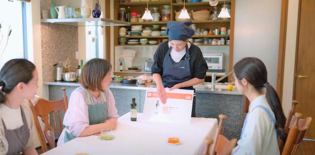 たくさんの方と交流する機会があるので、コミュニケーションスキルが活かせますよ♪