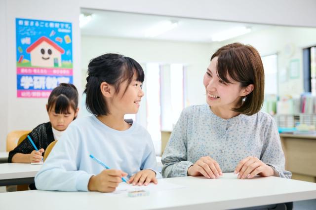 <読む力・考える力、伸びる学力>をモットーに、子どもたちの学習を支える学研の直営教室で行う業務です。