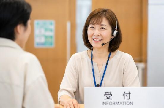 野田市公共施設での総合受付と電話交換 週2日程度 土日祝は固定休です 残業なしのメリハリワーク◎総合受付・電話交換