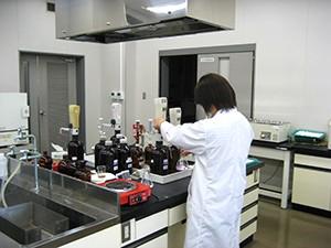 ＜土浦市＞公益財団法人でのお仕事　浄水場での水質管理業務　働きやすい日勤ワーク　残業ほぼナシ水質管理事業所での水質検査業務