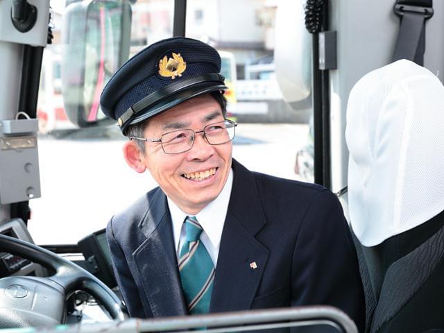 【短時間バス運転士】1日3〜4時間程度／早朝＆夜間は時給1,500円／お持ちの資格と経験を活かせます短時間バス運転士／バス運転手（バスドライバー)