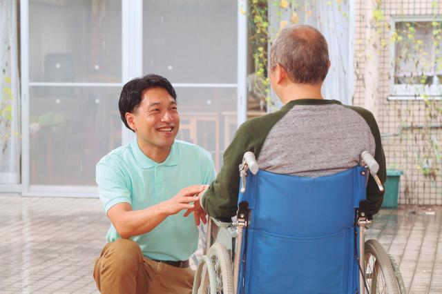 未経験から始めた方も今は楽しく働いています。
あなたに合ったベストなお仕事を一緒に探しましょう!