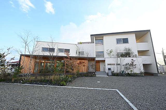 新社屋『Mokulab』が活躍の場!木の香りに包まれた、キレイで気持ちの良いオフィスです♪