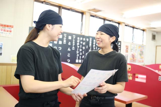 ずっと続けていられるフレンドリーな職場。一生の友達をここで見つけることになるかもしれませんよ♪
