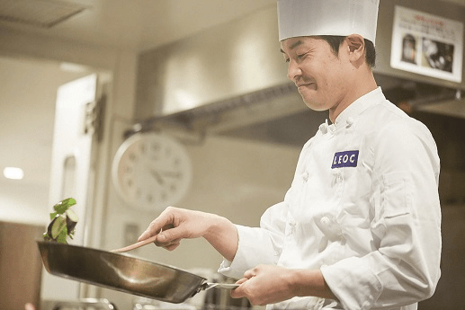 株式会社LEOC　【千代田化工建設子安食堂】　100849／E