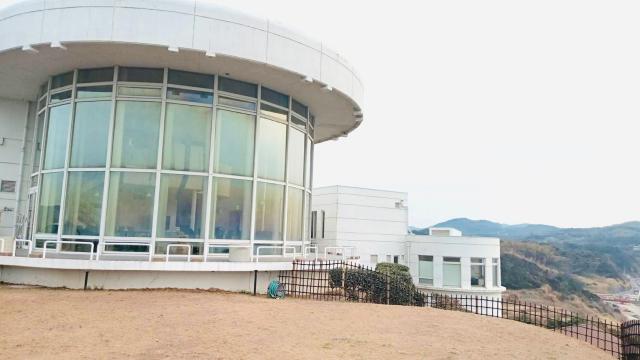 スリーボンド興産株式会社