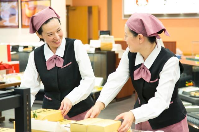職場の雰囲気や社内の人間関係はどうですか?
