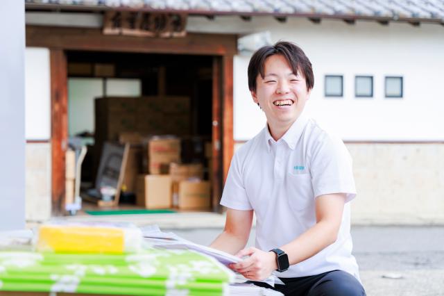 自分たちの仕事が教育現場を支えている。
そんな実感を得られる仕事です。