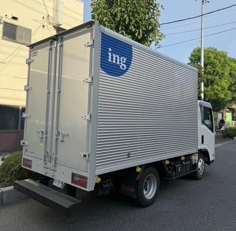 「運ぶのは商品だけではありません。お客様との信頼も届ける仕事です。」