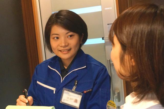 力仕事なし! 男女活躍中!!「人と接することが好き」という方におススメです!!