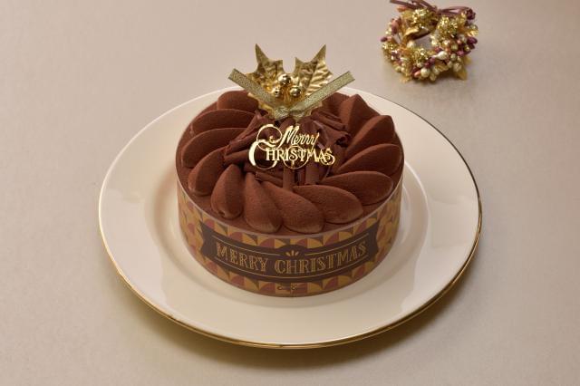 こちらも主力商品のクリスマスショコラのケーキです!
