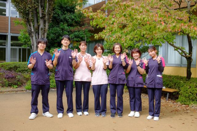 職域を超えてスタッフ同士の仲は良好。人間関係の良さも働きやすさの一つです◎