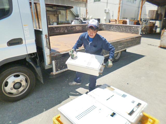 私たちは給湯器リサイクル事業を通じて、福祉事業に「幸せの種(仕事)」を運んでいます。