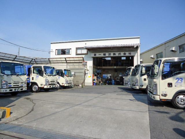 職場までは車・バイク・自転車通勤OK！
通勤のストレスは最小限です◎