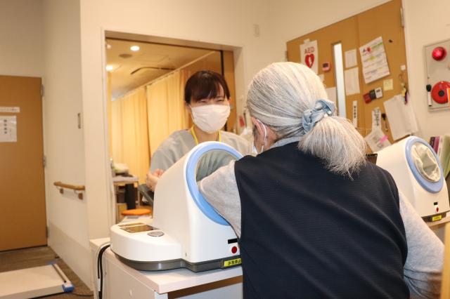 子育て世代ご注目！当社運営の保育園へ優先的に入園可能☆
子ども1人につき、毎月2万円支給！