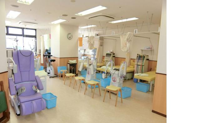 ＜リハビリ助手＞資格・経験は不問！　始めやすさ・働きやすさが揃う好環境で活躍するチャンス◎リハビリ助手