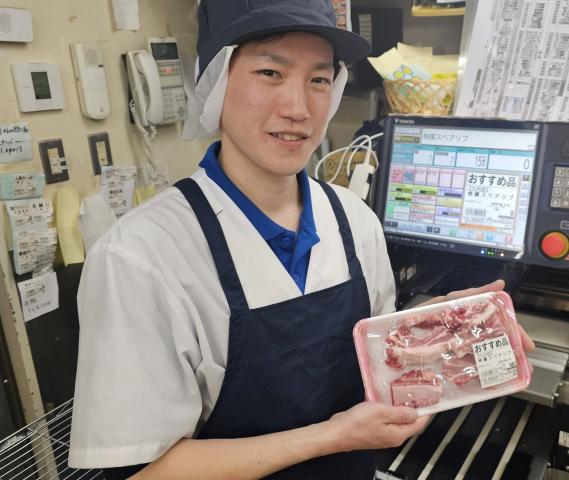 【精肉部門｜正社員】★新店続々オープン！★正社員大募集！★未経験OK！食品スーパーの精肉部門スタッフ