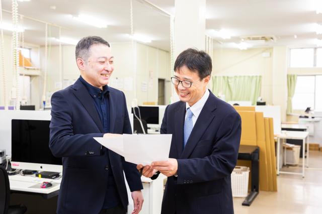 他の業務職では感じることができない達成感やヤリガイを、きっと感じることができます！（勤続7年、男性、38歳）