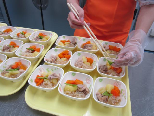 栄養満点のお食事作り！