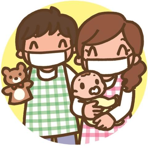 15名程度の0歳児〜2歳児のお子様を、保育士5名〜6名で保育します。保育士の「処遇改善適用事業所」です。