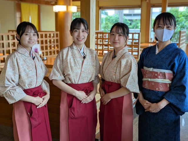 【坂戸店】うなぎや和食のホール/土日は時給がアップ☆未経験歓迎♪主婦(夫)、学生活躍中！うなぎや和食のホールスタッフ
