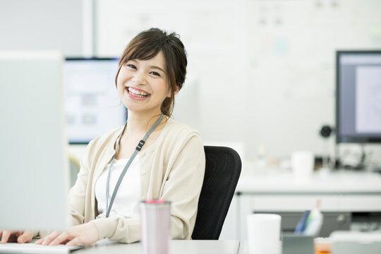 セントラルキッチンの事務スタッフを募集中です！お気軽にご応募ください。