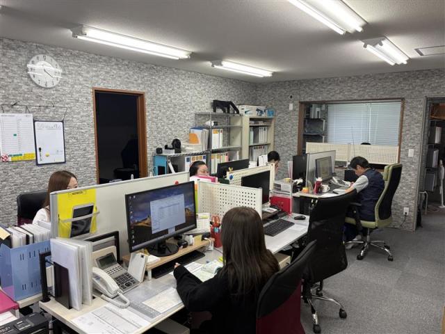 おかげさまで業績好調♪
安心・安定の好環境で腰を据えてご活躍ください！