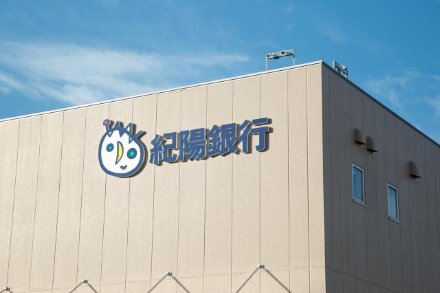 従業員に寄り添い、職場全体の健康を支える企業内保健師