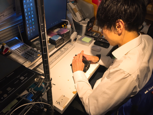 20〜30代の計4名が在籍している少数精鋭の職場です♪