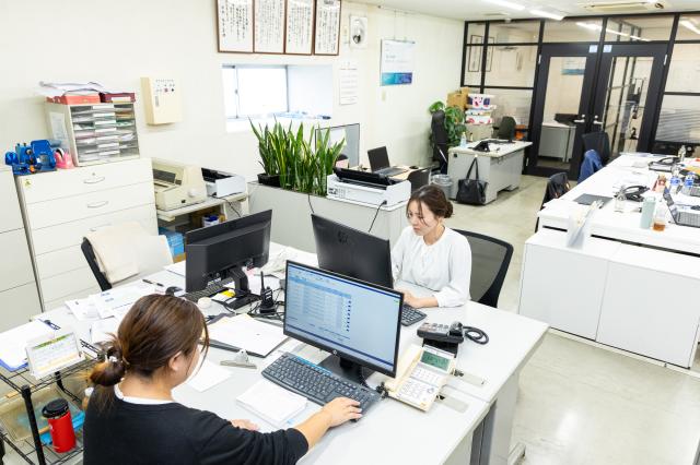 勤続年数10年を超えるスタッフ多数♪働きやすさがそのまま定着率の良さにつながっています!