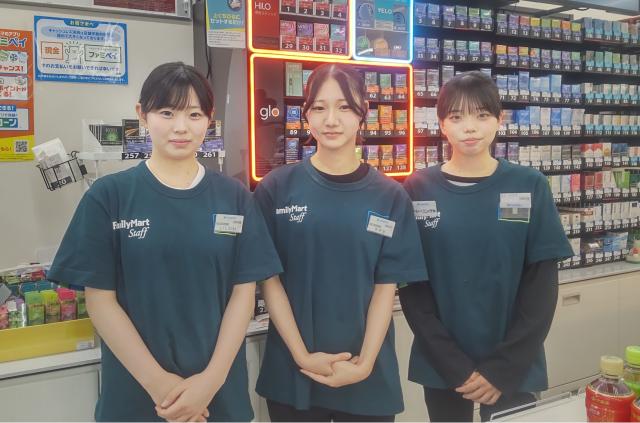パート／アルバイト／日中・夕方できる方大歓迎／イキイキ働いてくれるスタッフ大募集／未経験者大歓迎レジ・接客・品出し・発注