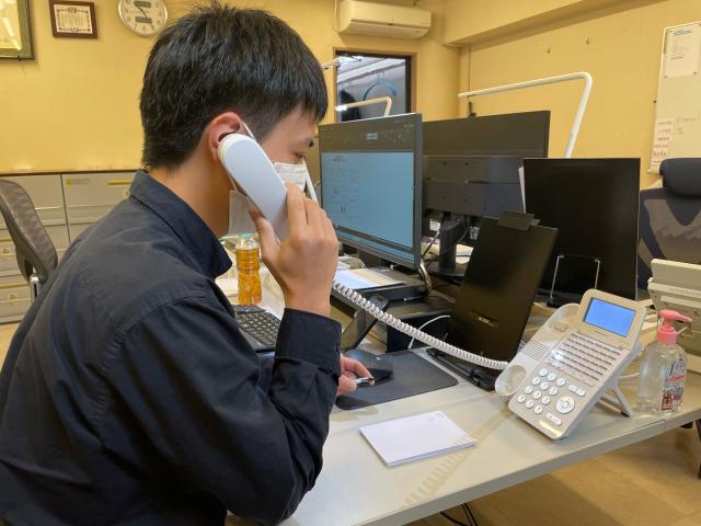 20代・30代の男女スタッフ活躍中の職場です!